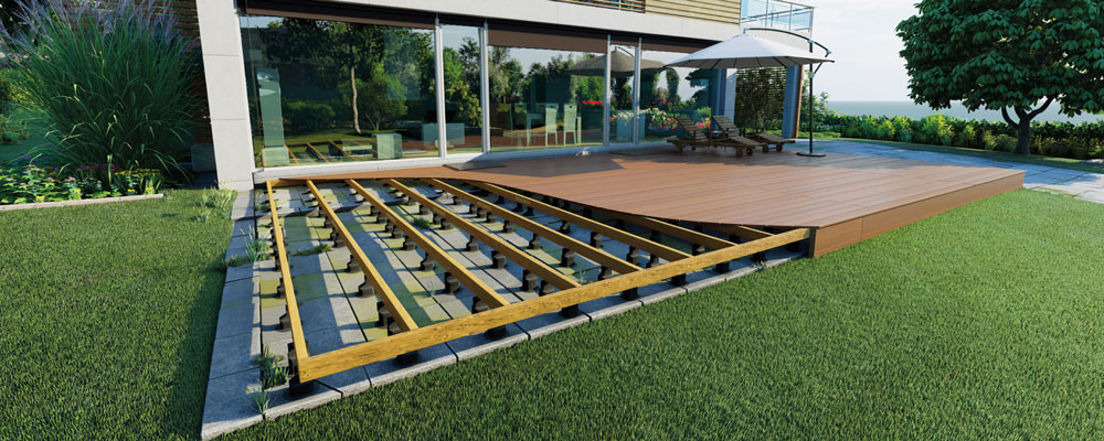 Hus med ny terrasse